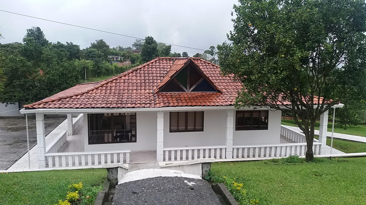 Hostal Don Bernardo Santa Rosa De Cabal Exterior foto